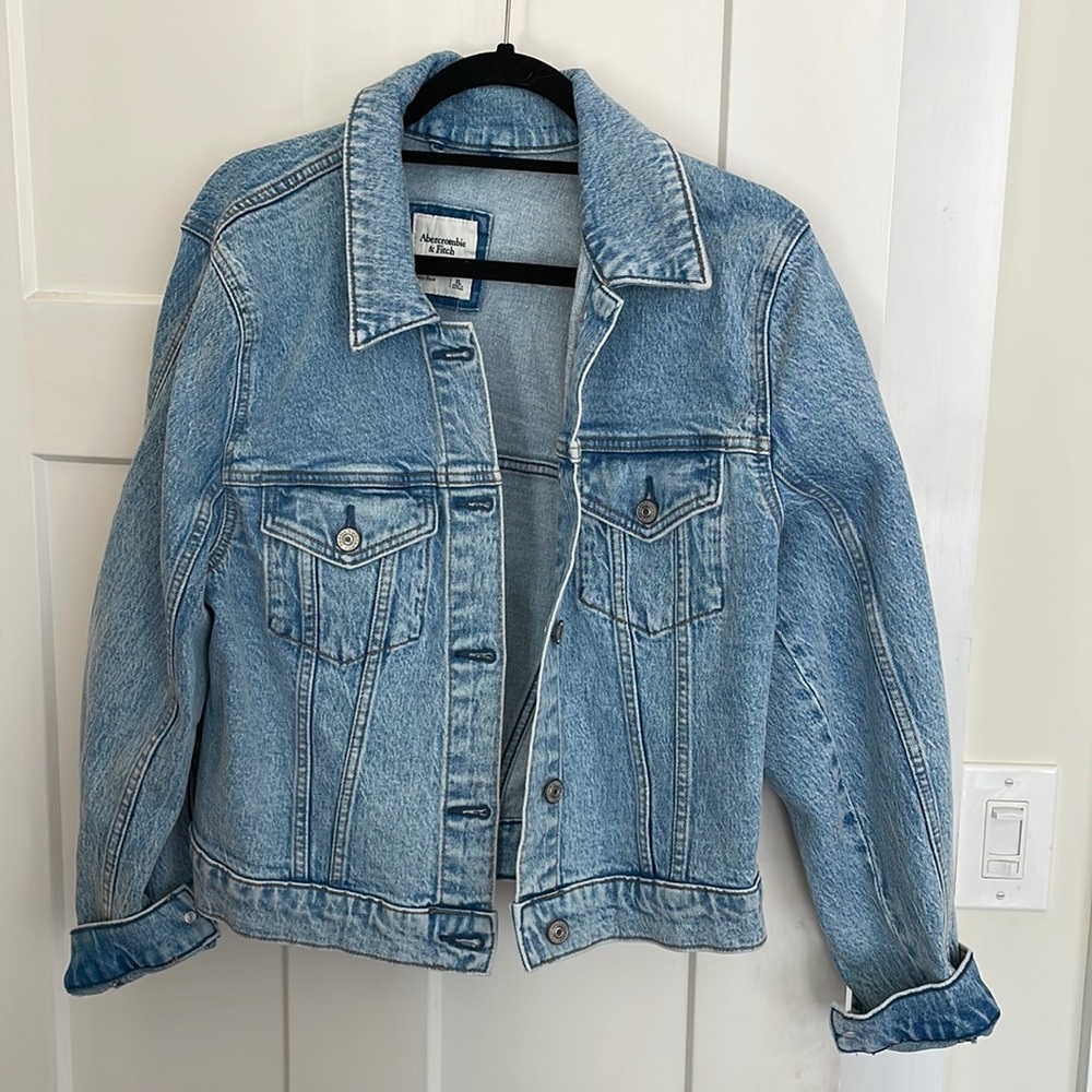 Abercrombie denim jacket - NWT
